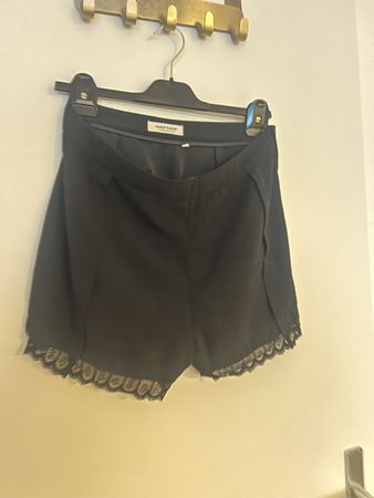 NAF NAF Shorts, Schwarz, Grösse 38, mit Spitze, Sommer
