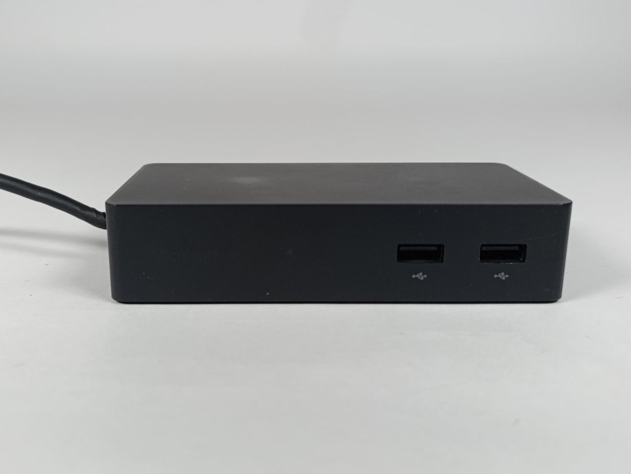 Microsoft Docking station: Docking station 1661 + alimentation pour Microsoft Surface – D'occasion à Thielle par Plusvalue_Neuchatel 3