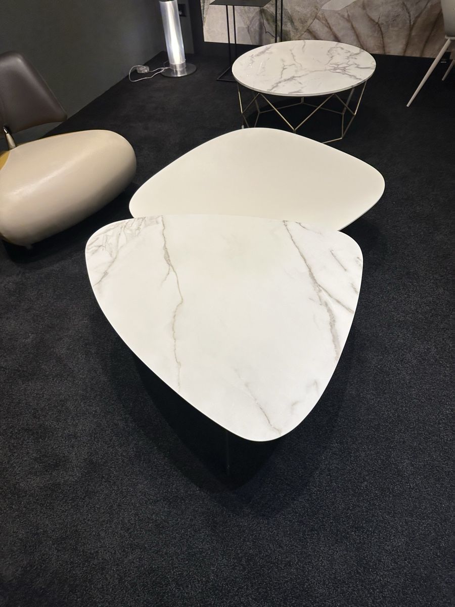 Tische: Couchtische Liliom von Leolux – Neu (gemäss Beschreibung) aus Luzern von WOHNTEAMCOLLECTION 1