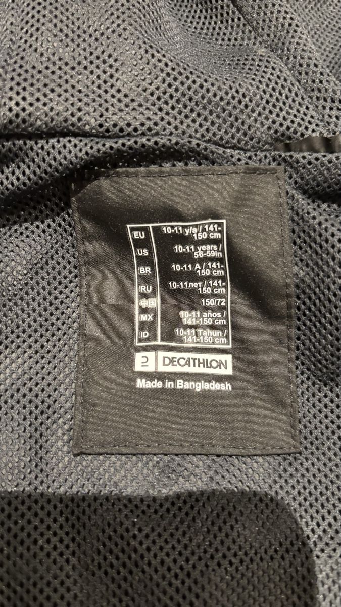 Jacken & Mäntel: Regenjacke Gr 146/152 – Gebraucht aus Fehraltorf von naluk 1