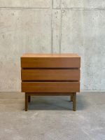 Vintage Nachttisch Holz ähnlich Victoria