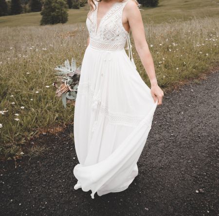 Secondhand Brautkleid Ariamo "Arwen", Grösse 36