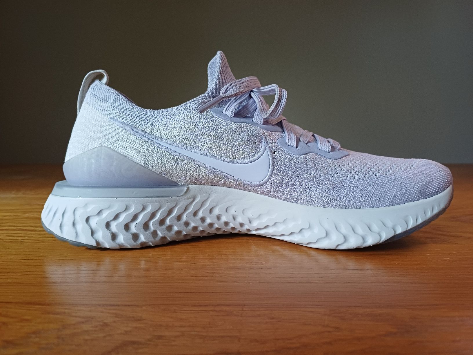 Nike Chaussures femmes: ++ NIKE Epic React Flyknit Gr. 39 ++    – Neuf (Voir description) à Kreuzlingen par jen_xdg7 1