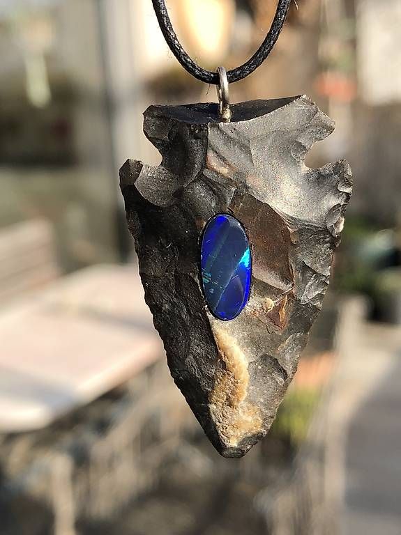 Mineralien & Heilsteine: Pfeilspitze aus Feuerstein mit Opal – Gebraucht aus Wigoltingen von SANDROPAL 3