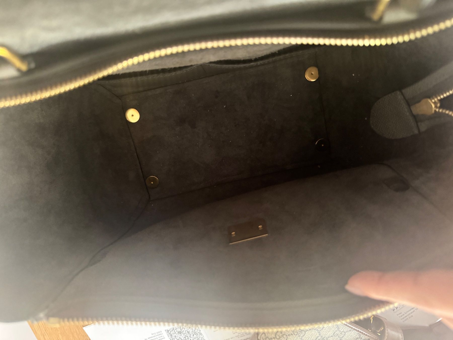 Celine Taschen für Damen: Celine 'Belt' Tasche Grau / Celine 'Belt' Handbag Grey – Gebraucht aus Zug von yas1988 3