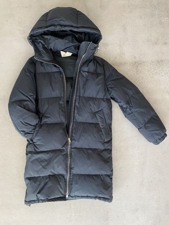 Arket Daunenmantel, Grösse XS, Getragen