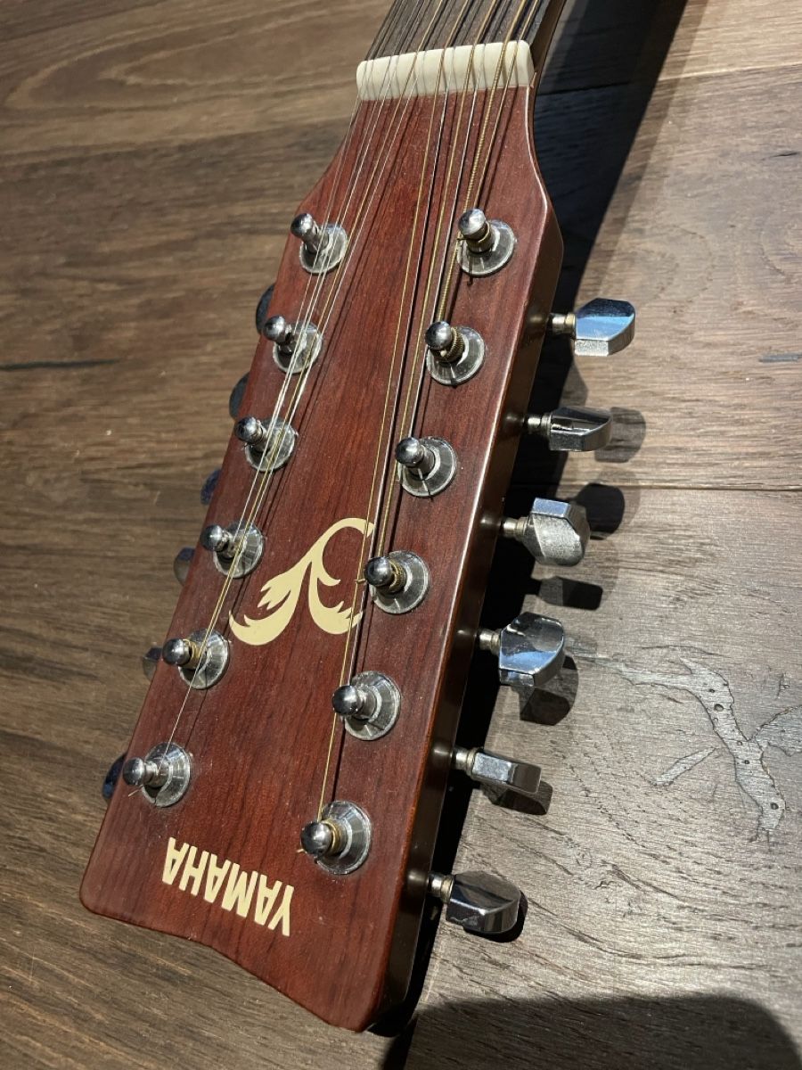 Yamaha Strumenti musicali: Yamaha guitar – Usato da Greng venduto da mjg_67wd 5
