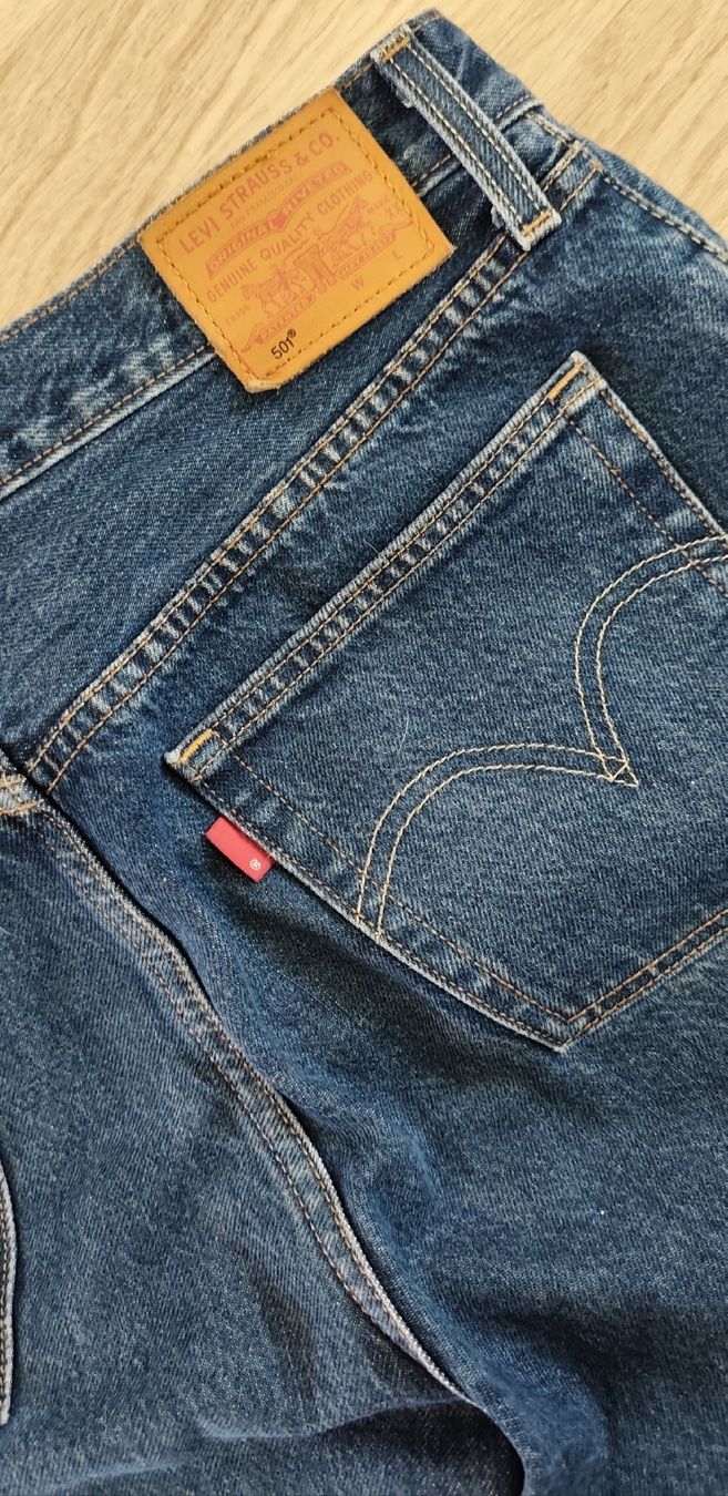 Levi's Jeans: Levi's 501 short 29 – Neu (gemäss Beschreibung) aus Martigny von Seuph02 4