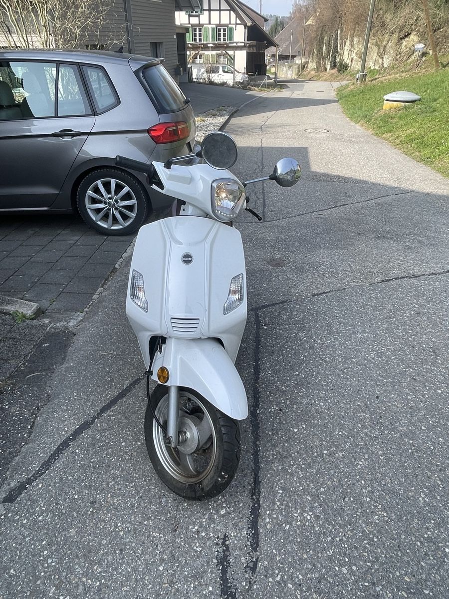 Tell Scooter: Tell Zahara 125 – Difettoso da Huttwil venduto da Puchmaxis00 6