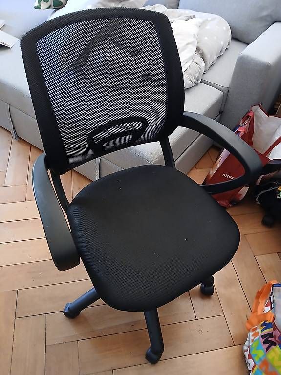 Chaises:  Bürostuhl  – D'occasion à Bern par red_2ckn