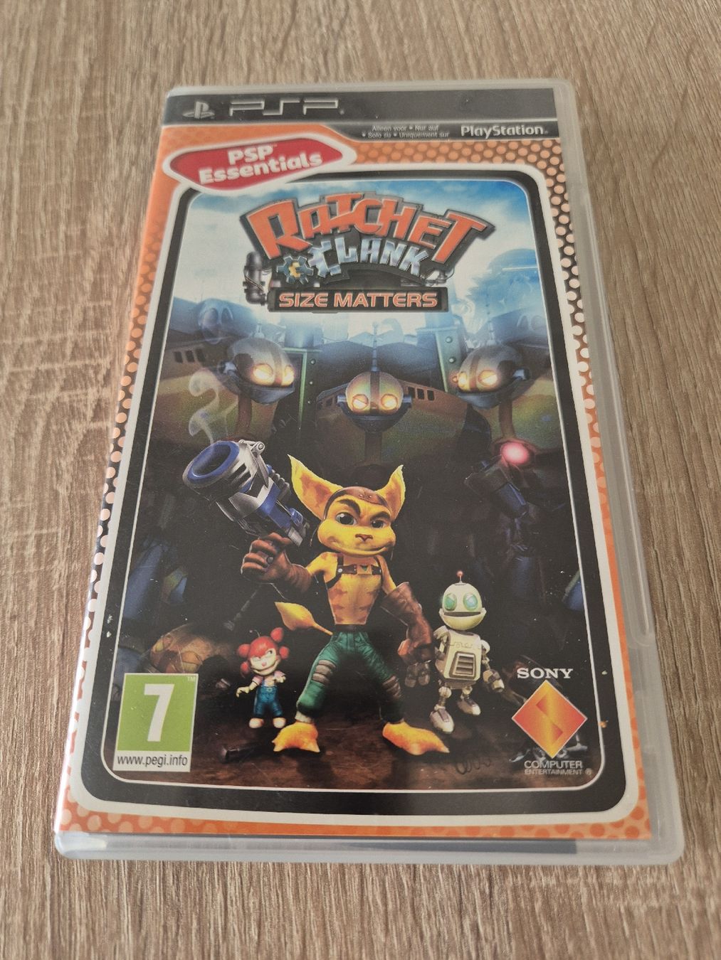 Spiele: Ratchet & Clank: Size Matters - PSP - Essentials  – Gebraucht aus Basel von Sahrinia
