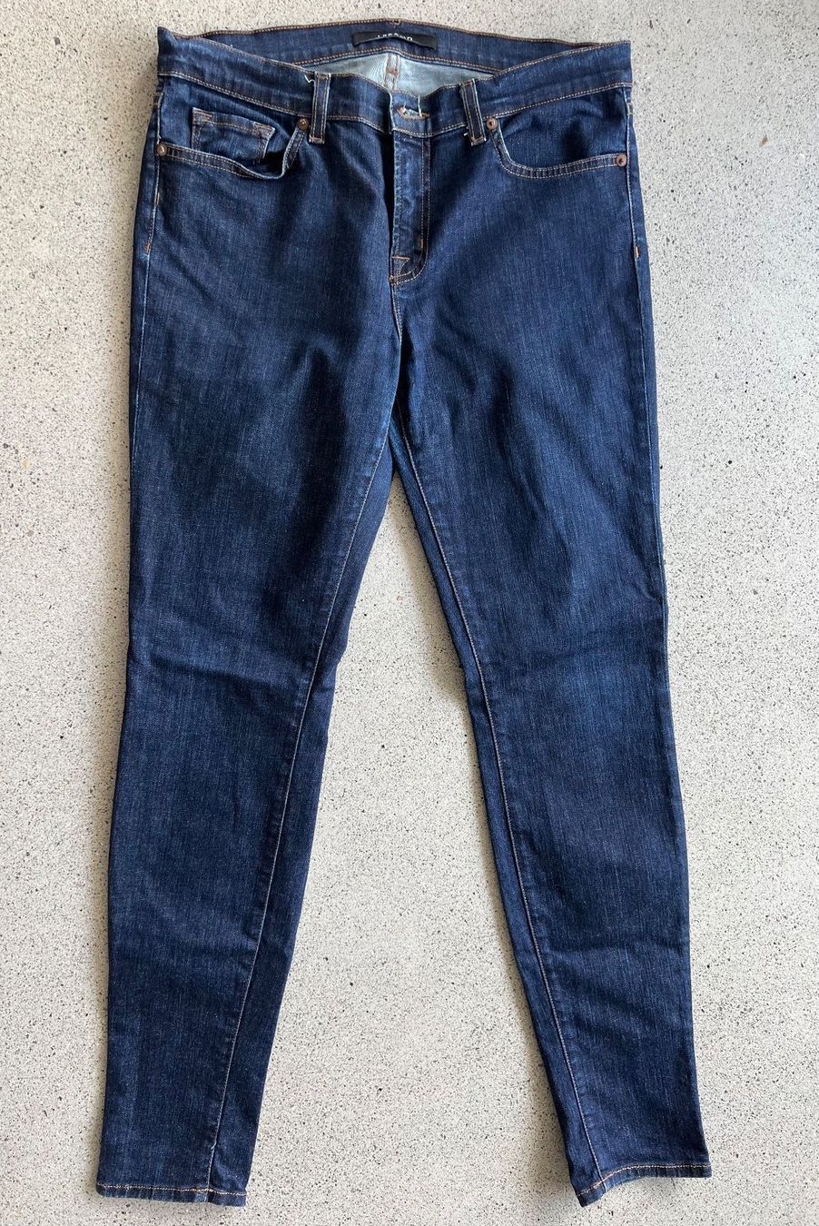 Jeans: Jeans, J Brand 31 – Usato da Richterswil venduto da Solemare47Nicole