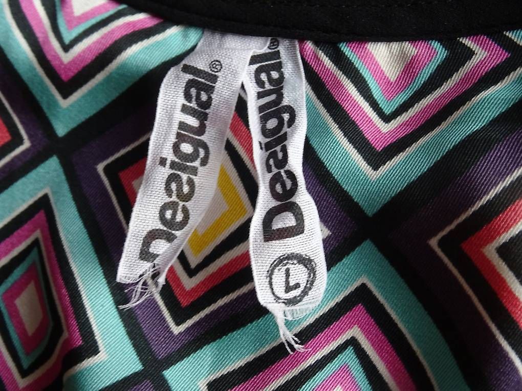 Tuniques: Bluse von Desigual – D'occasion à Niederbipp par PiaZ01 1