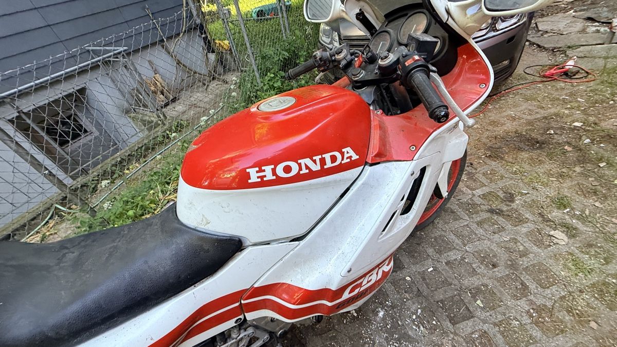 Honda Strada: Honda CBR 600F – Difettoso da Winterthur venduto da Alawi_47 7