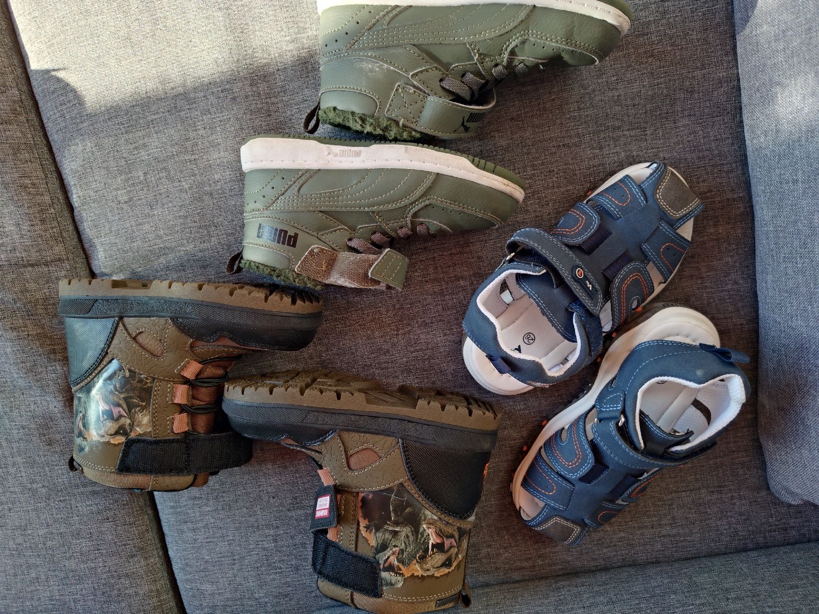 Scarpe per ragazzi: 3 Paar Kinder Schuhe Gr. 26 – Usato da Goldach venduto da Fuchour 2