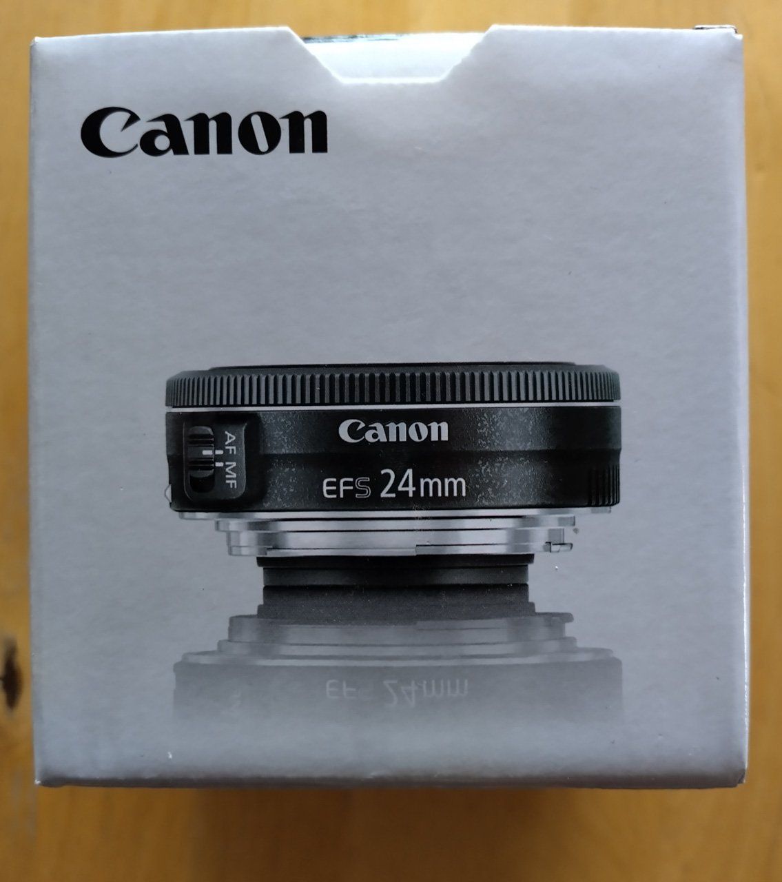 Canon Objektive: EFS 24mm f/2.8 STM – Gebraucht aus Wädenswil von Marabout