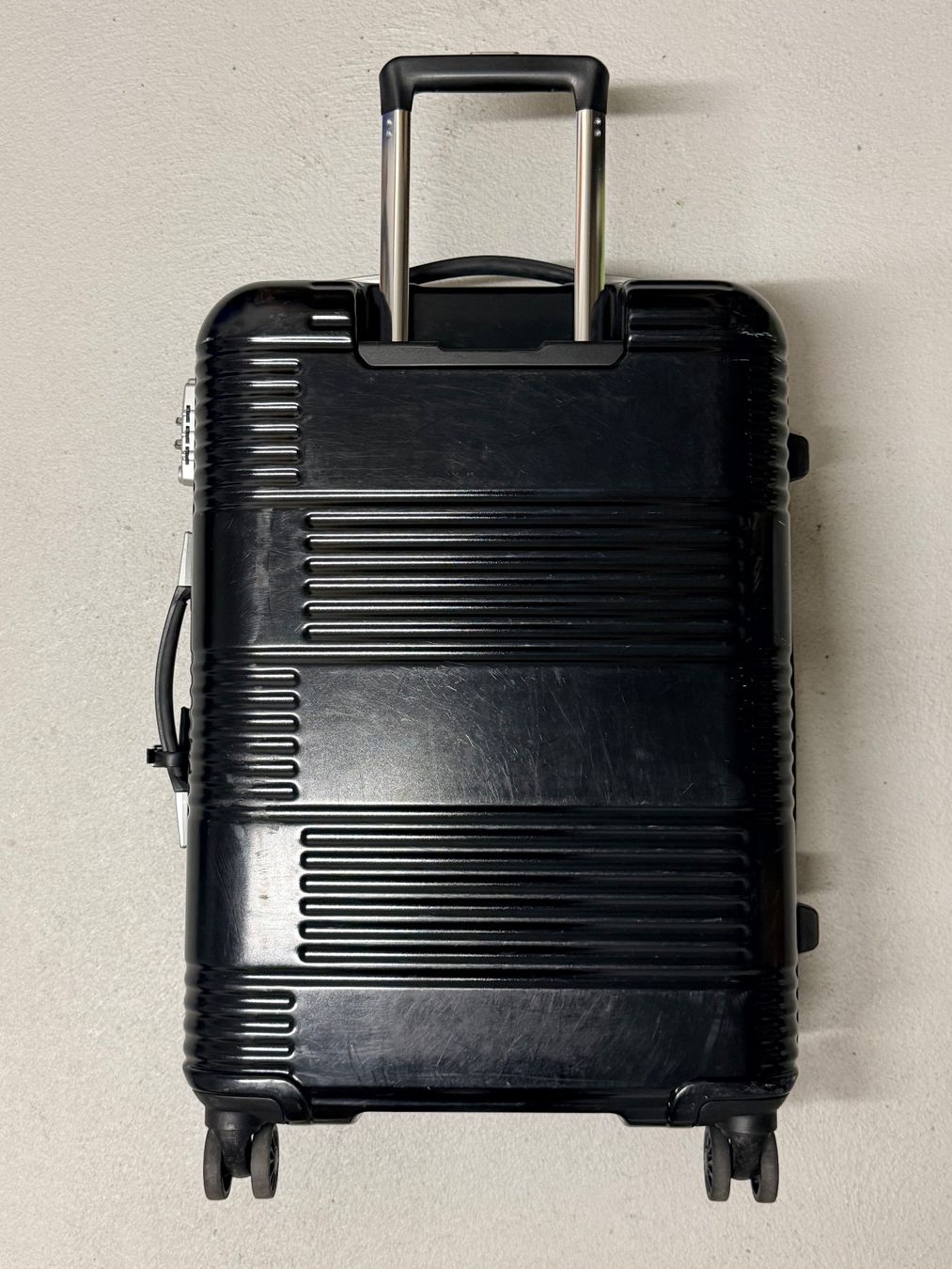 Samsonite Reisekoffer: Rollkoffer Samsonite schwarz, erweiterbar – Gebraucht aus Herrliberg von uwmos 1