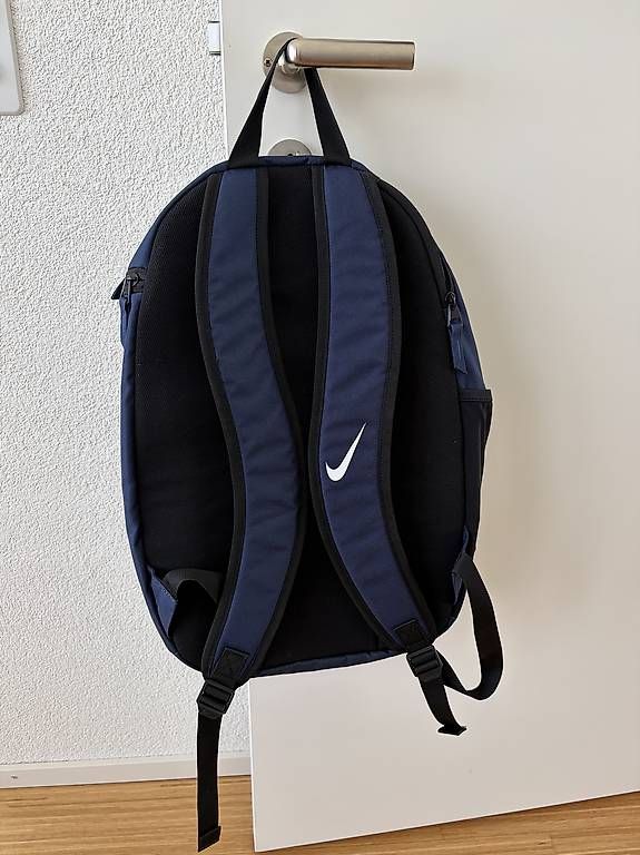 Nike Zaini: Nike Academy Team Rucksack  dunkelblau/schwarz – Usato da Glattpark(Opfikon) venduto da heto1 1