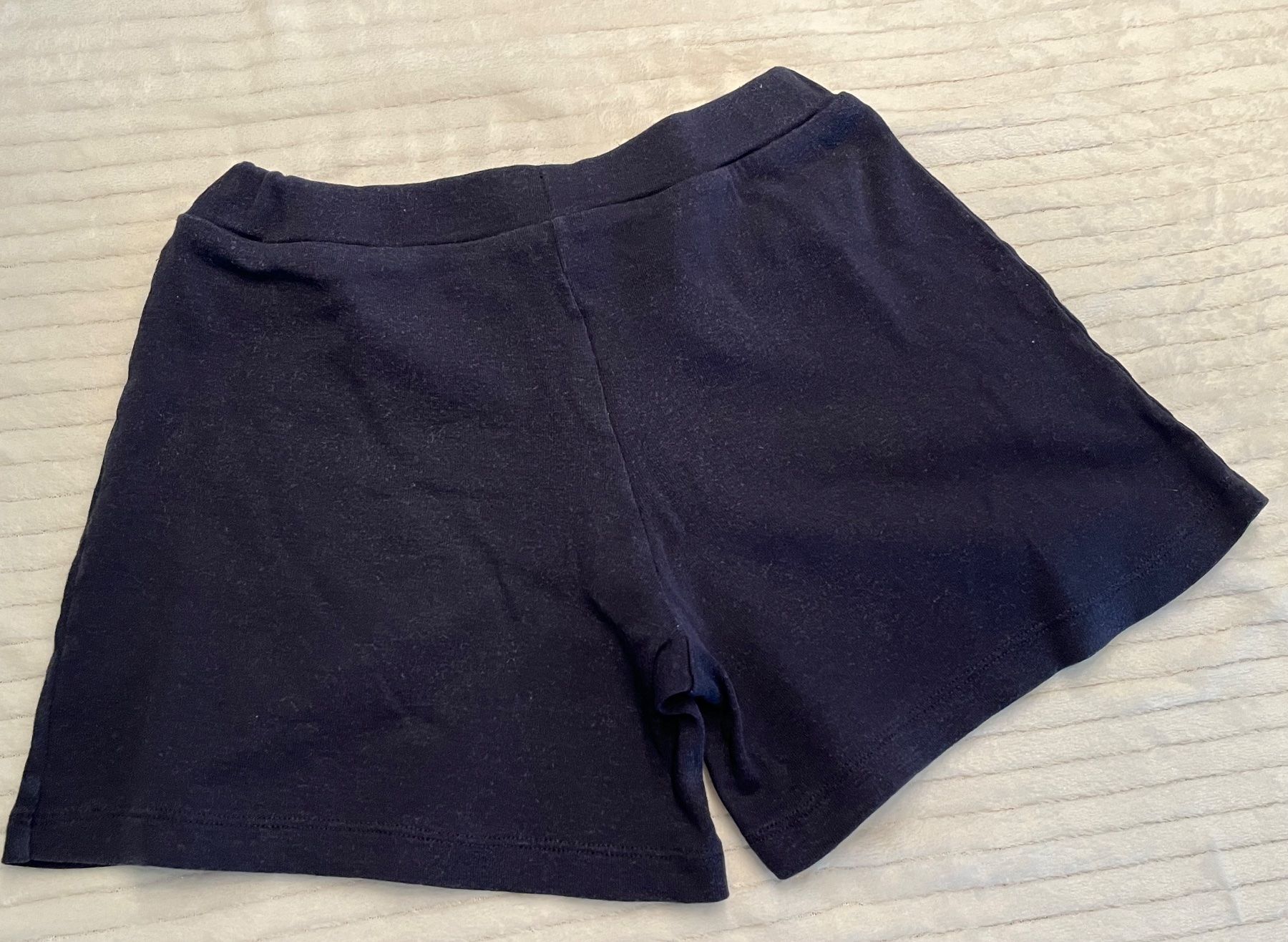 Petit Bateau Hosen: Petit Bateau Kurzehose 6J/116 – Gebraucht aus Zürich von asocaciu 2