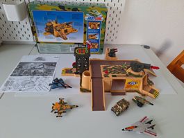 Kommandostation von Fastlane mit viel Zubehör
