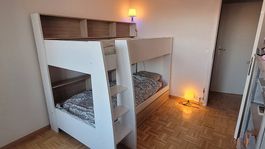 Lit superposé Parisot avec niches blanc/bois +coffre de lit