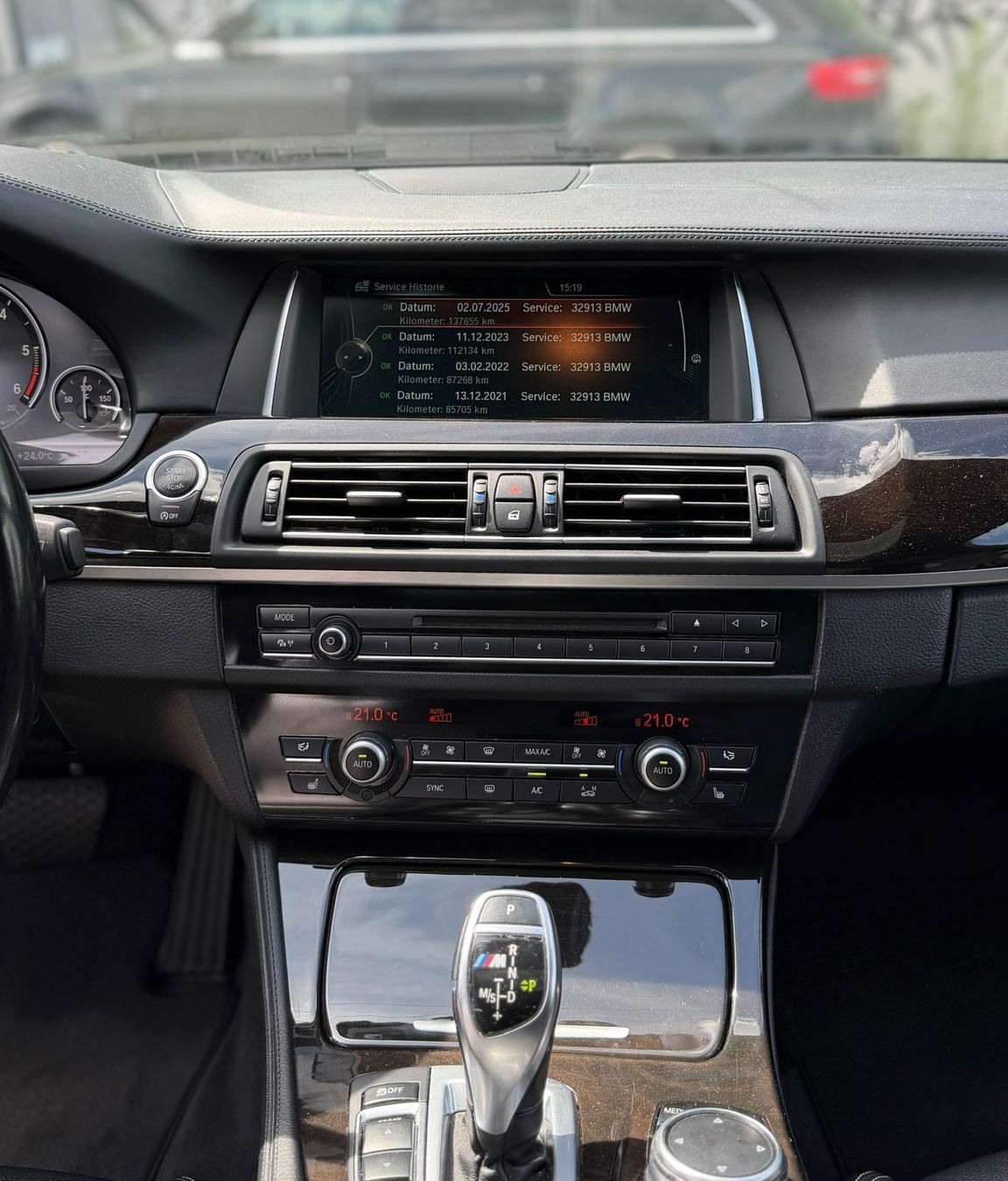 BMW Autos: BMW F10 M550d Facelift xDrive  – Gebraucht aus Dietlikon von xoc_7f8l 5