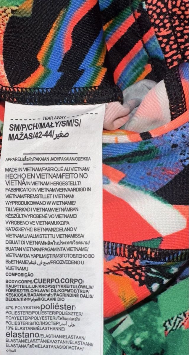 Under Armour Leggings: UNDER ARMOUR LEGGINS GR. S  – Gebraucht aus Unteraegeri von MH203 7