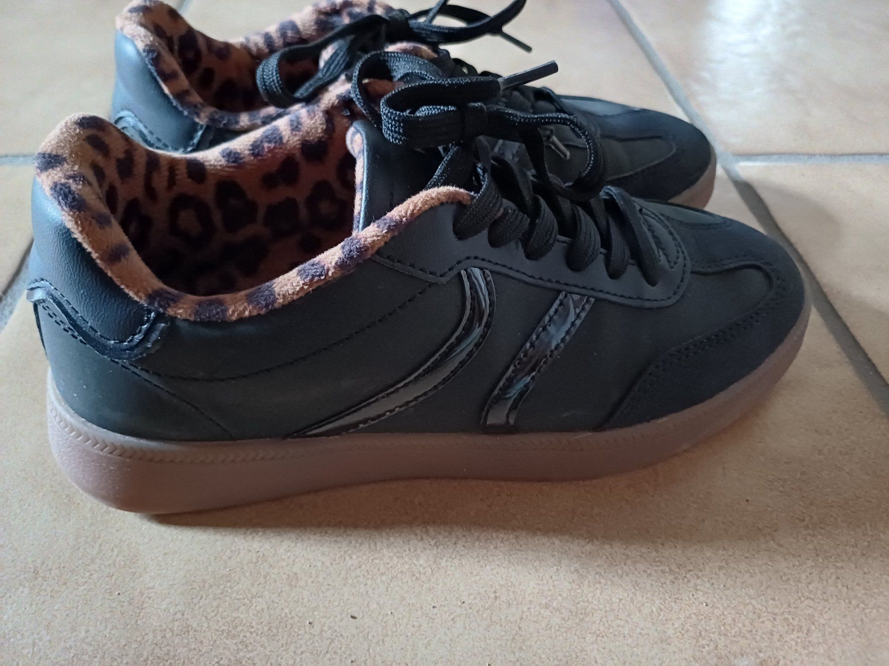 Graceland Scarpe da donna: Sneaker Graceland – Nuovo (secondo la descrizione) da Diessenhofen venduto da cha_hn9x 3