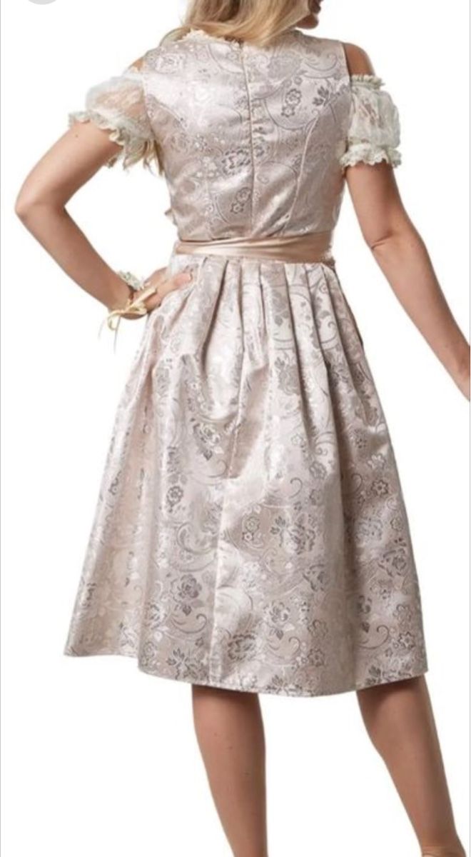 Costumi: Ausverkauf Dirndl Traunstein Gr. M – Nuovo e nell'imballaggio originale da Oberegg venduto da MZ_DiesundDas 1