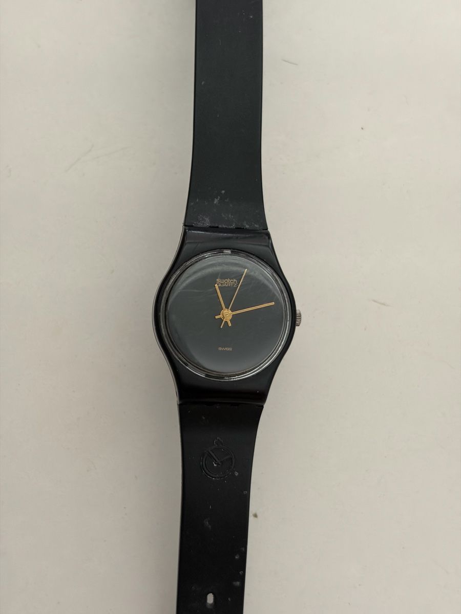 Swatch Uhren: Swatch vintage lady black  – Gebraucht aus Vevey von Eiden77