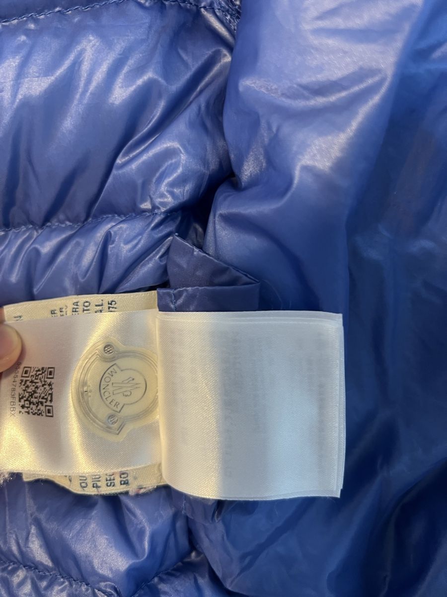 Jacken & Mäntel: Moncler Kids Down Jacket Blue Size 10 Years 140cm – Neu (gemäss Beschreibung) aus Kilchberg ZH von adycalin 3