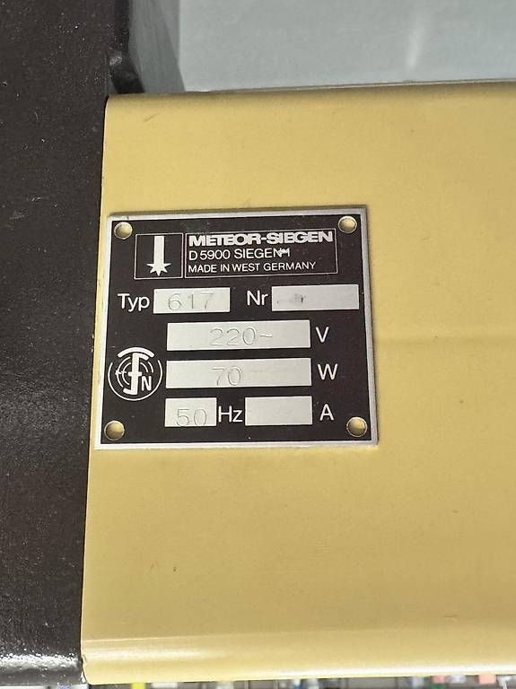 Alle Maschinen: Elektrische Planschneidemaschine – Gebraucht aus Jona von Romebr 1