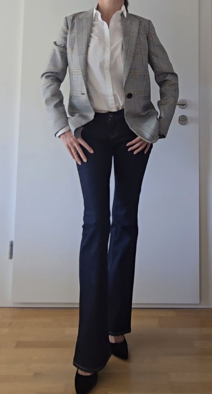 Sandro Lotti di vestiti: Set: Maje Blazer, Sandro Pullover, M.Dutti Hemd, GStar Jeans – Usato da Zollikon venduto da C.fromParis 4