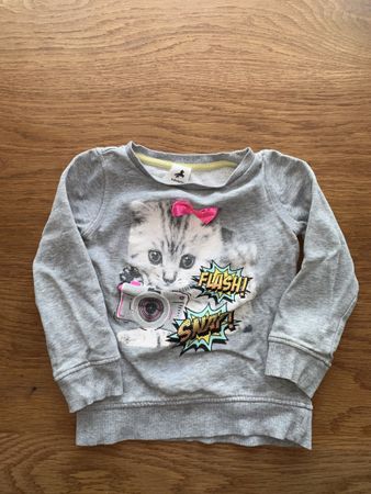 Palomino Pullover, Gr. 104, Grau, Katze mit Kamera, Top!