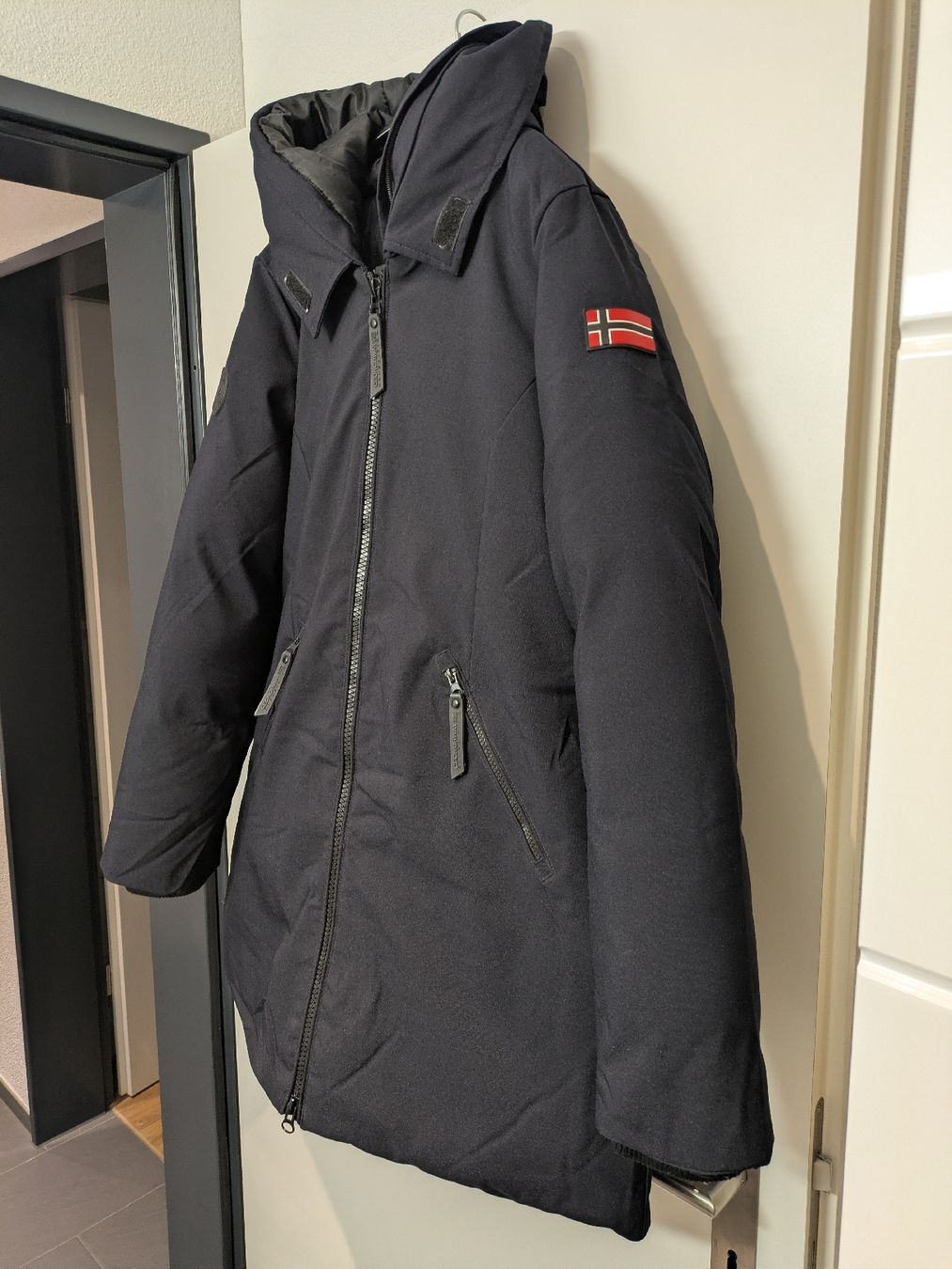 Mäntel: Geographical Norway Winterjacke Grösse M – Neu (gemäss Beschreibung) aus Tägerschen von Nat_Mur92 2
