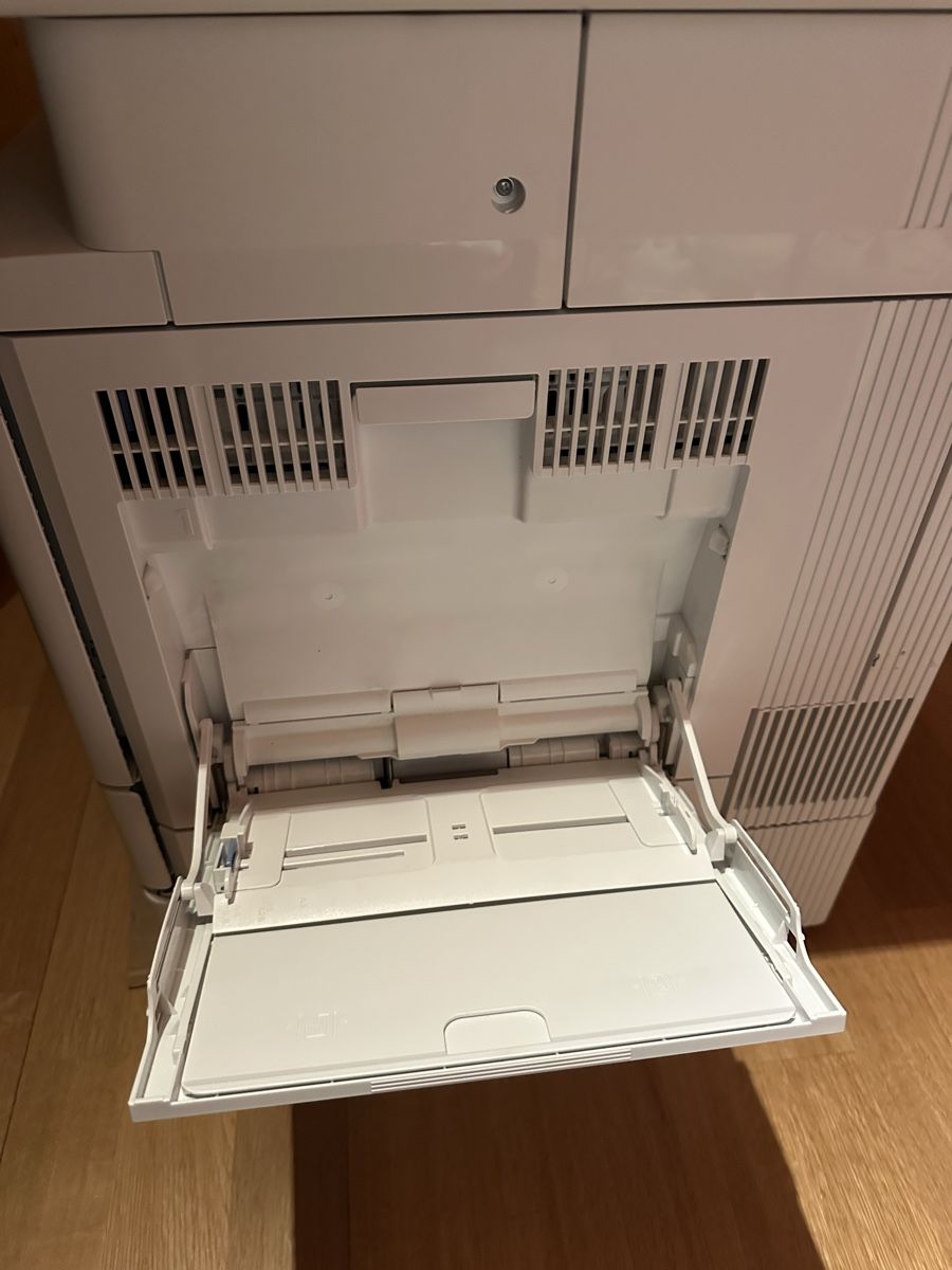 Hewlett Packard Stampanti: HP Color LaserJet Enterprise MFP M577 Multifunktionsdrucker – Usato da Flawil venduto da nai_6crk 4