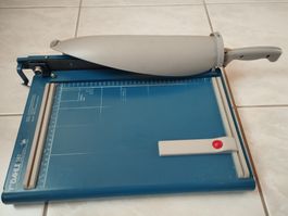 Papier-Schneidemaschiene DAHLE561