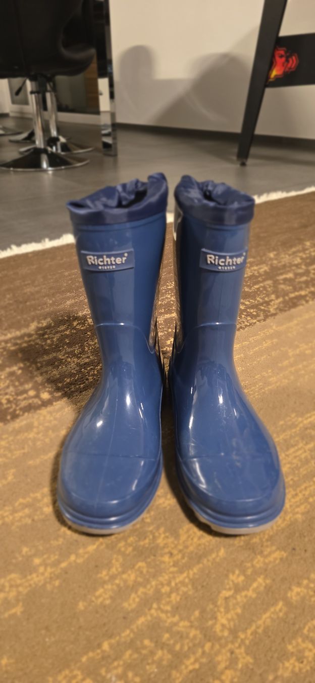 Scarpe per ragazzi: Kinder Regenstiefel Gr.35 – Usato da Baden venduto da slaesh