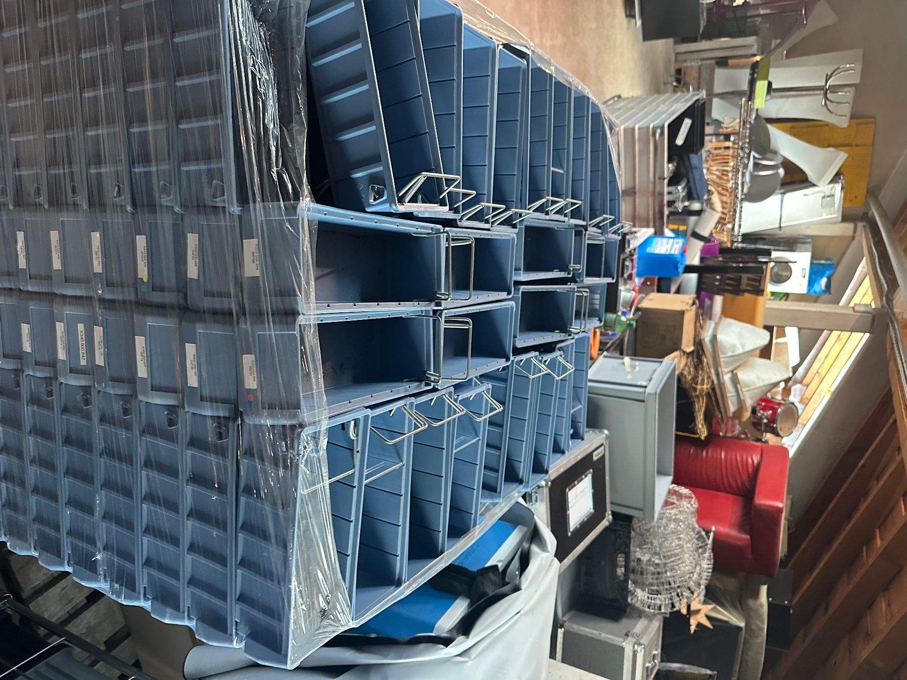 Transportkisten: Lagerboxen stapelbar Hellblau – Gebraucht aus Biel/Bienne von Nefats 6
