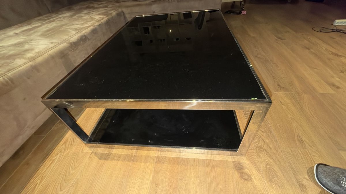 Tische: Glastisch Schwarz – Gebraucht aus Arbon von evz_z22y 1