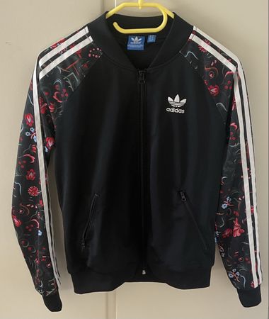Veste Adidas Originals noir motifs fleurs