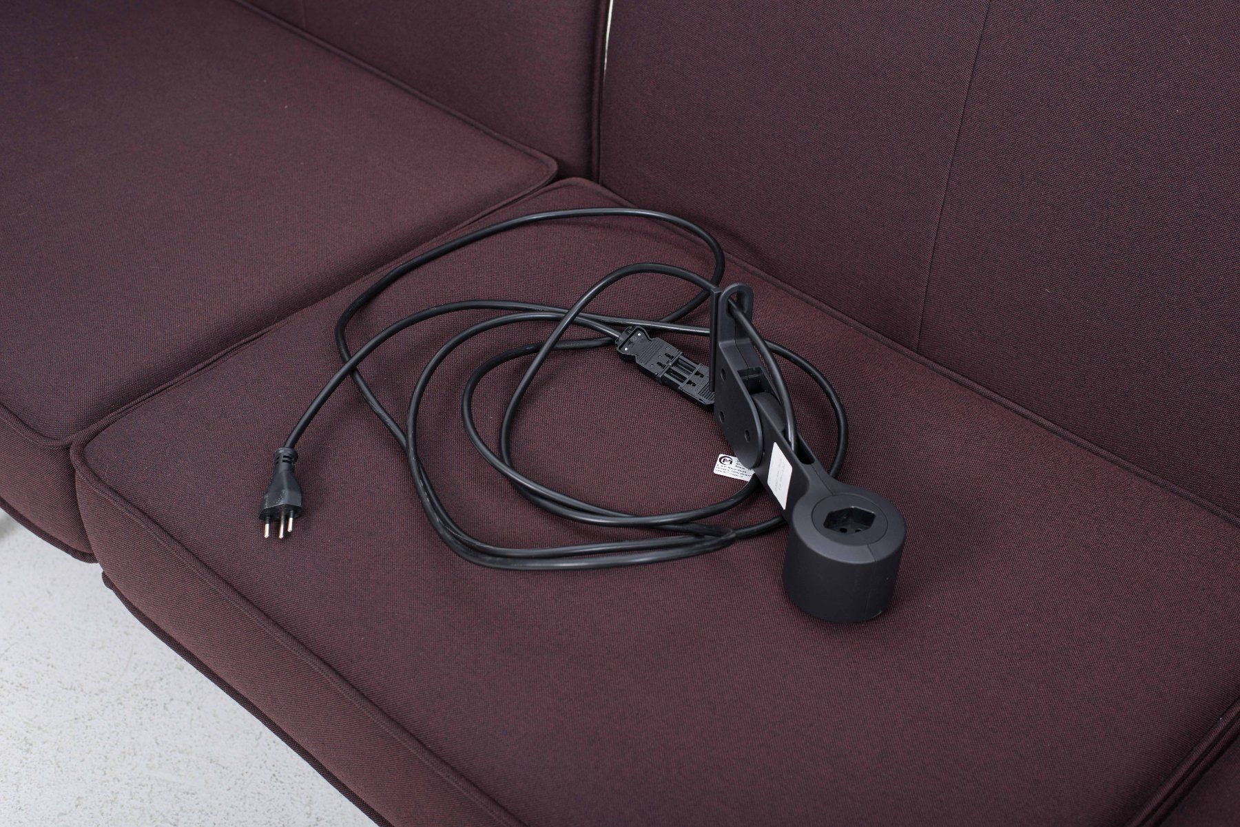 Vitra Divani: Vitra Soft Work Sofa Highback - Edward Barber & Jay Osgerby – Usato da Zürich venduto da STUZH38 7