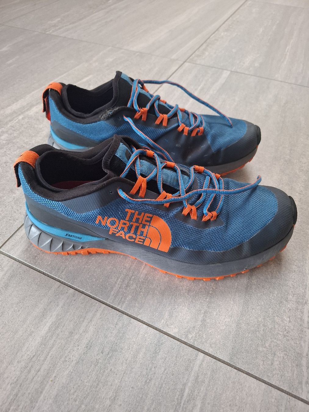 North Face Chaussures hommes: The North Face - baskets US 12 – D'occasion à Moutier par kiki0608