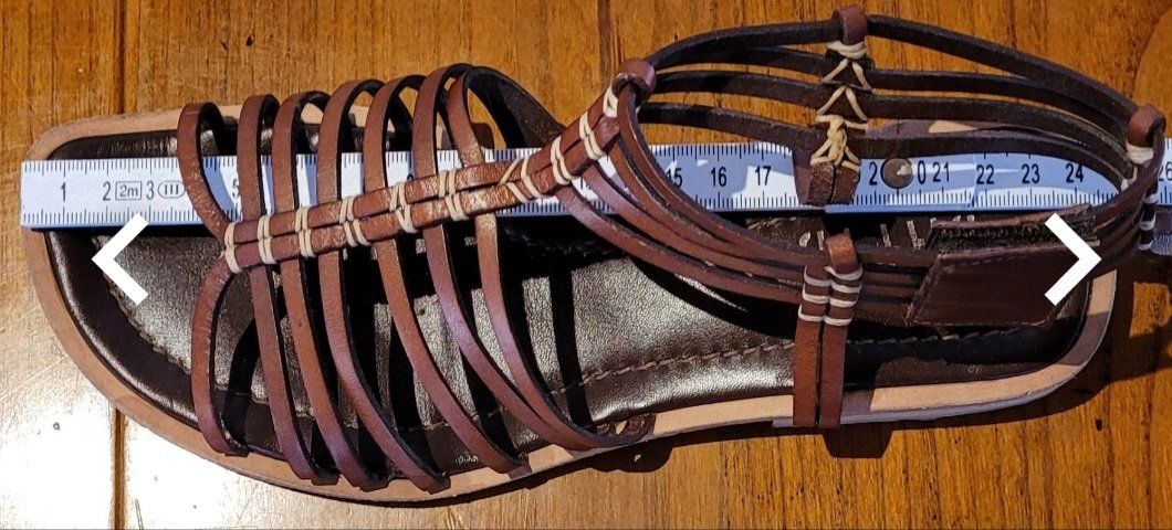 Scarpe da donna: Römersandalen Leder braun Gr. 38 – Usato da Baden venduto da marshamani 1