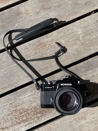 Konica Autoreflex T