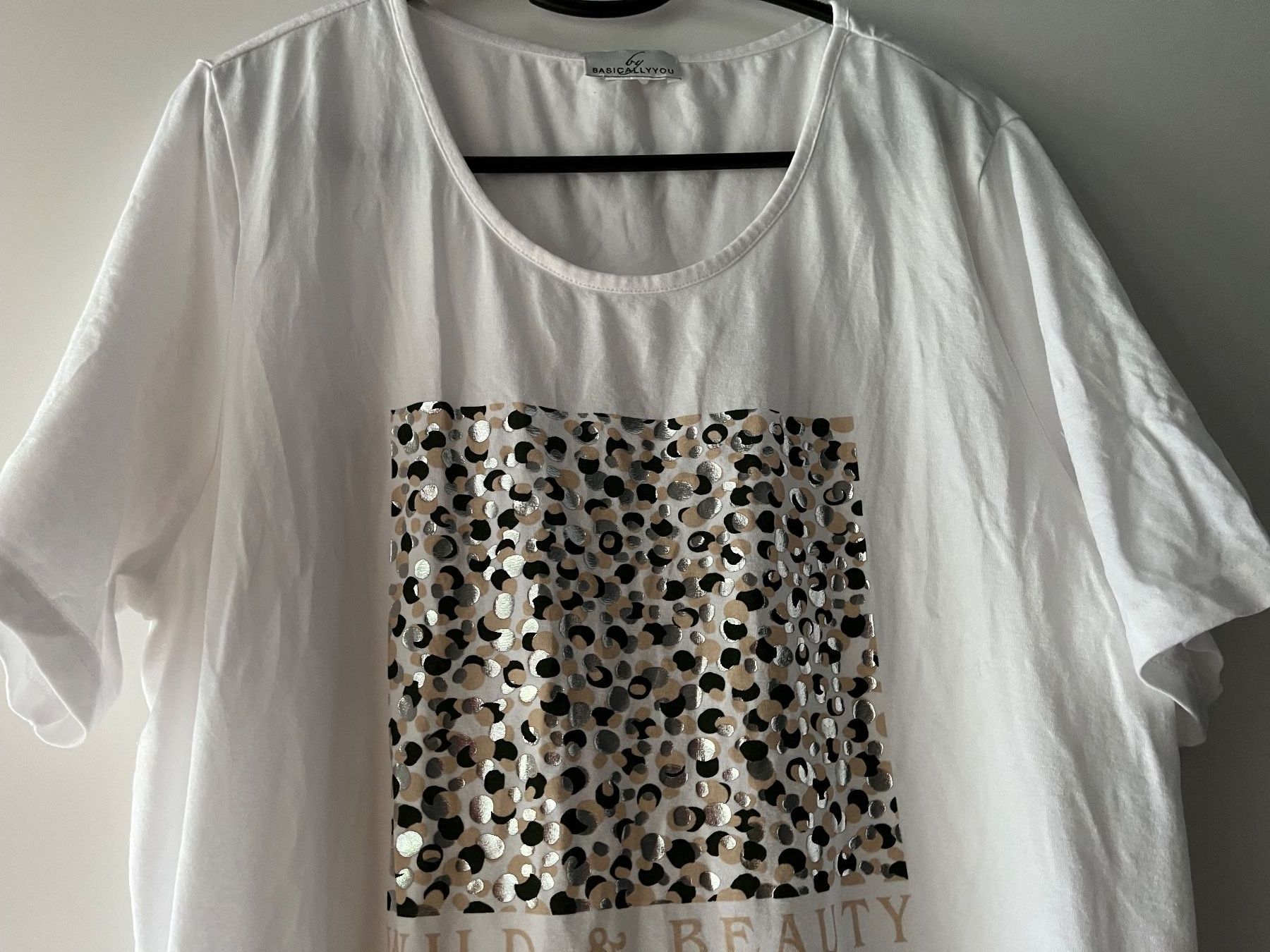 T-shirt: T-Shirt ///44 – Usato da Brittnau venduto da Zofigerin 1