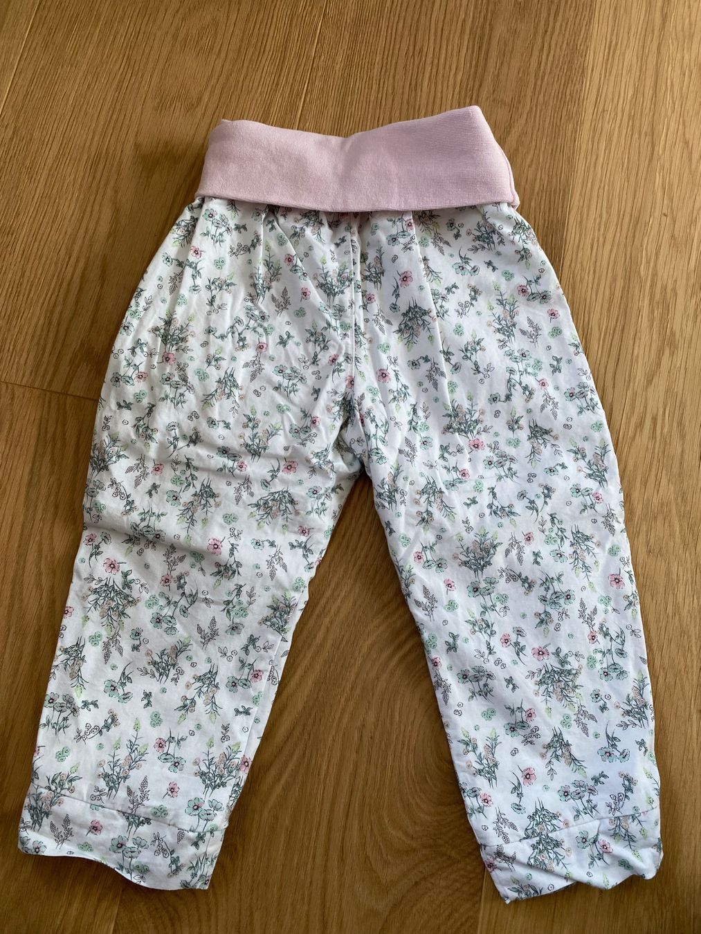 Sanetta Hosen: Sanetta Kidswear Hose Grösse 80 – Gebraucht aus Trachslau von M_Schmid81 3