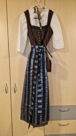 wunderschönes Dirndl
