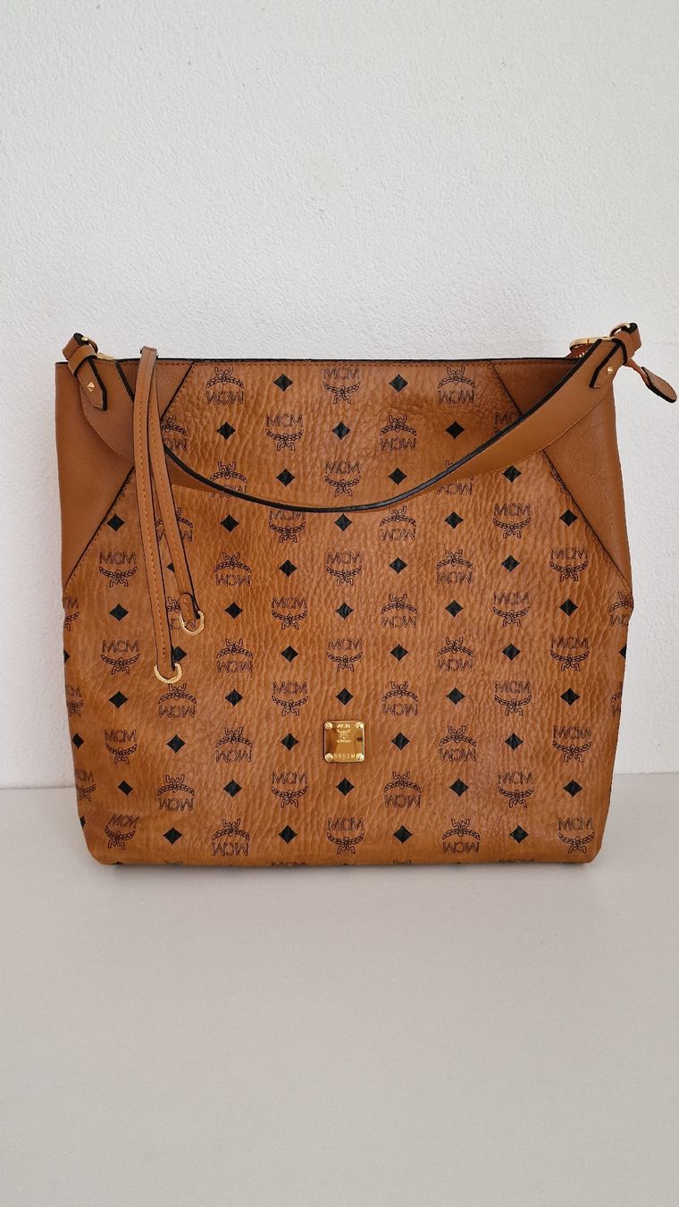 Mcm Sacs femmes: MCM Klara Large Hobo Tasche – D'occasion à Dietikon par tel_5nn5