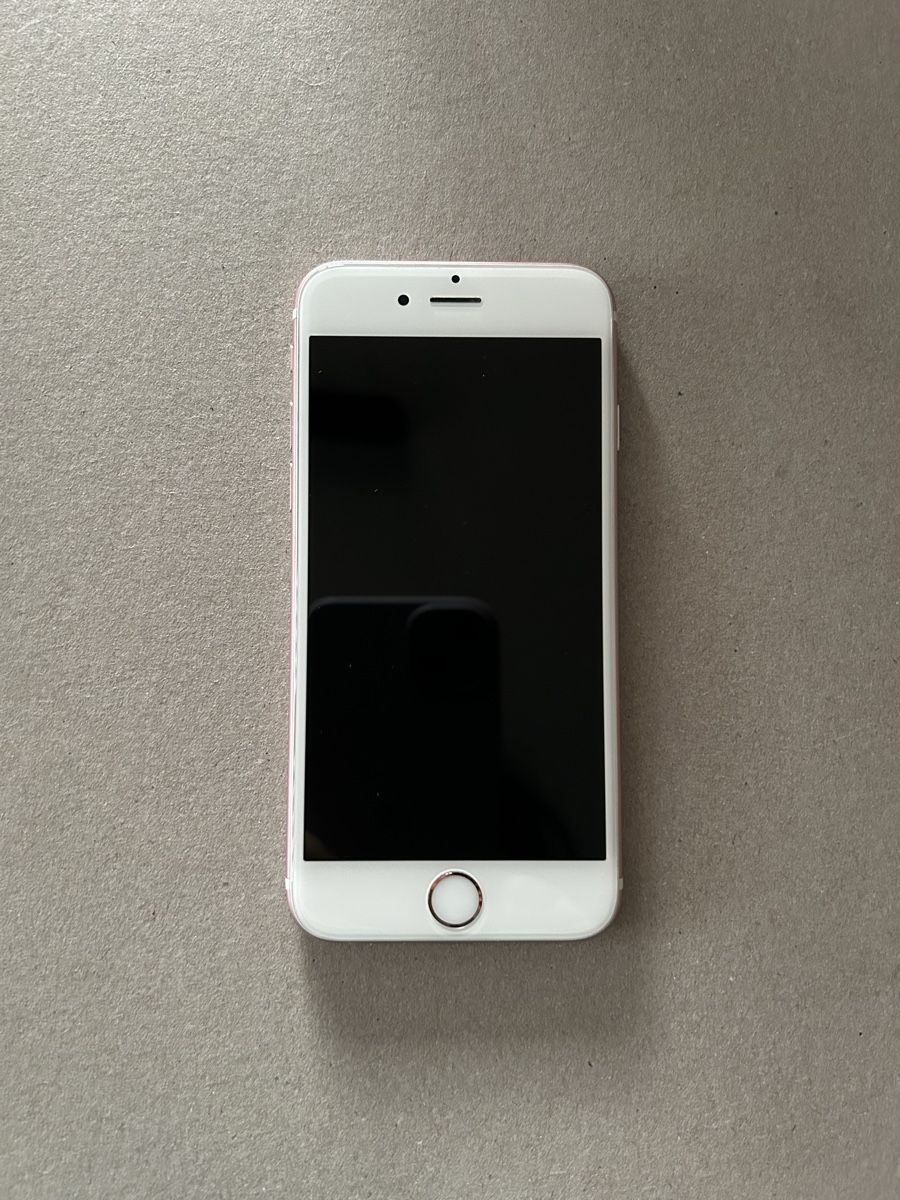 Apple Telefoni cellulari / Smartphones: iPhone 6s Rose Gold – Usato da Leuzigen venduto da nora999 1